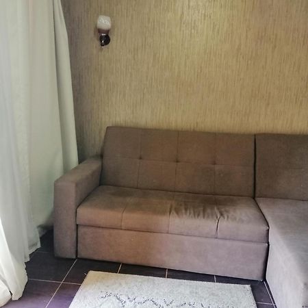 شاليه بحديقه اول صف علي البحر مباشر عائلي فقطChalet Porto South Beach Sea View عين السخنة المظهر الخارجي الصورة