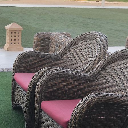 شاليه بحديقه اول صف علي البحر مباشر عائلي فقطChalet Porto South Beach Sea View عين السخنة المظهر الخارجي الصورة